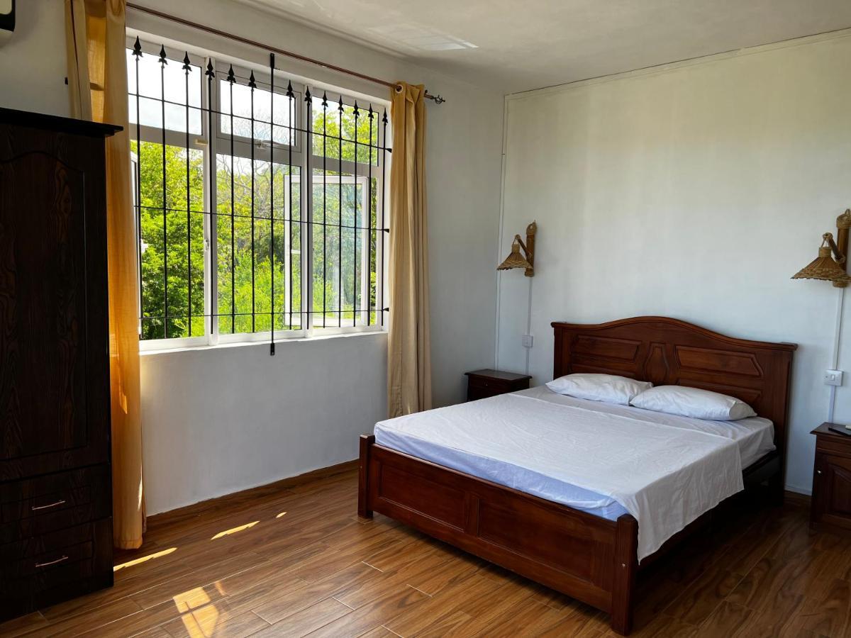 Suntoo Villa Wind & Kitesurf Accommodation Ла Гулет Екстериор снимка