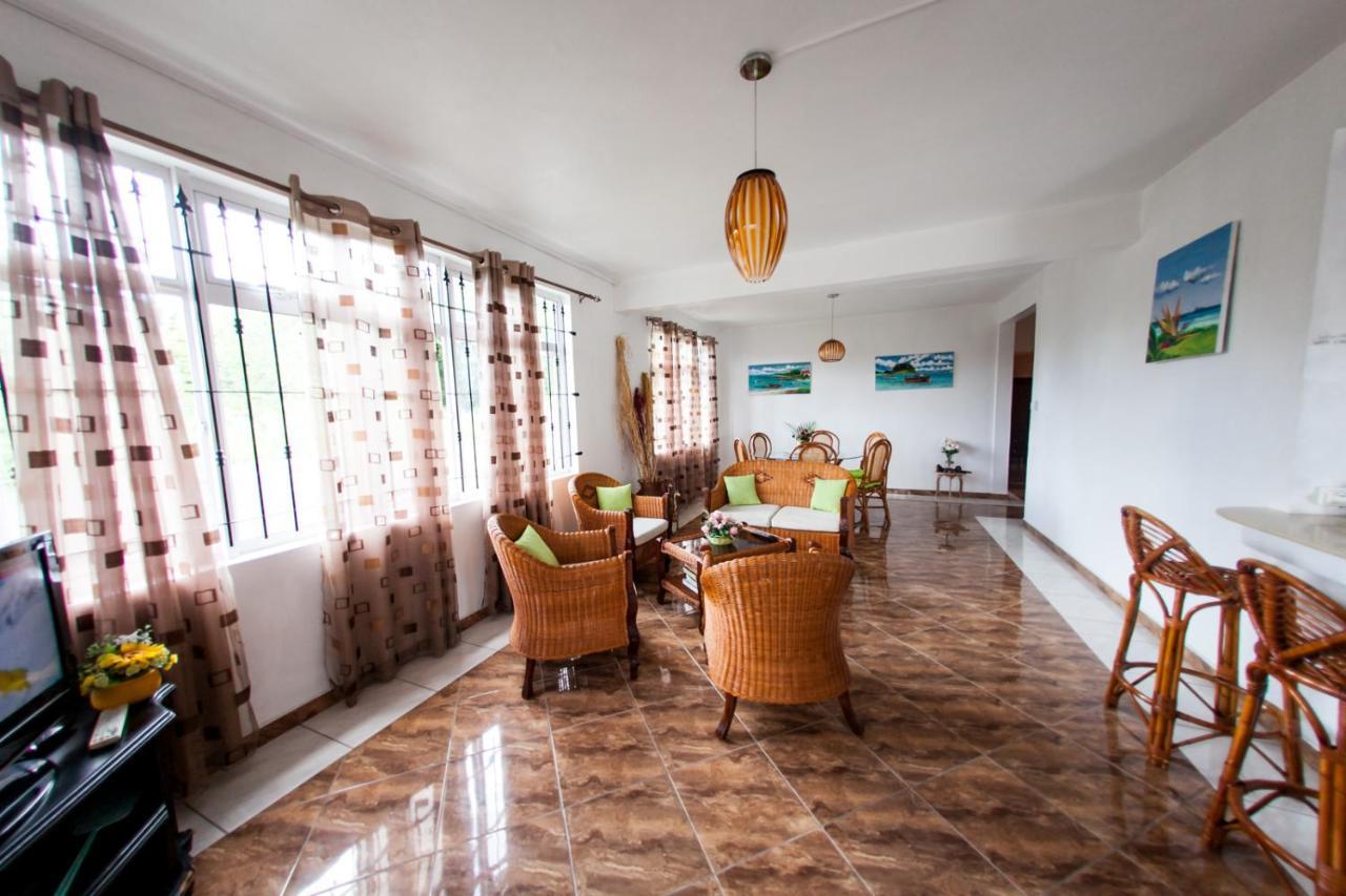 Suntoo Villa Wind & Kitesurf Accommodation Ла Гулет Екстериор снимка
