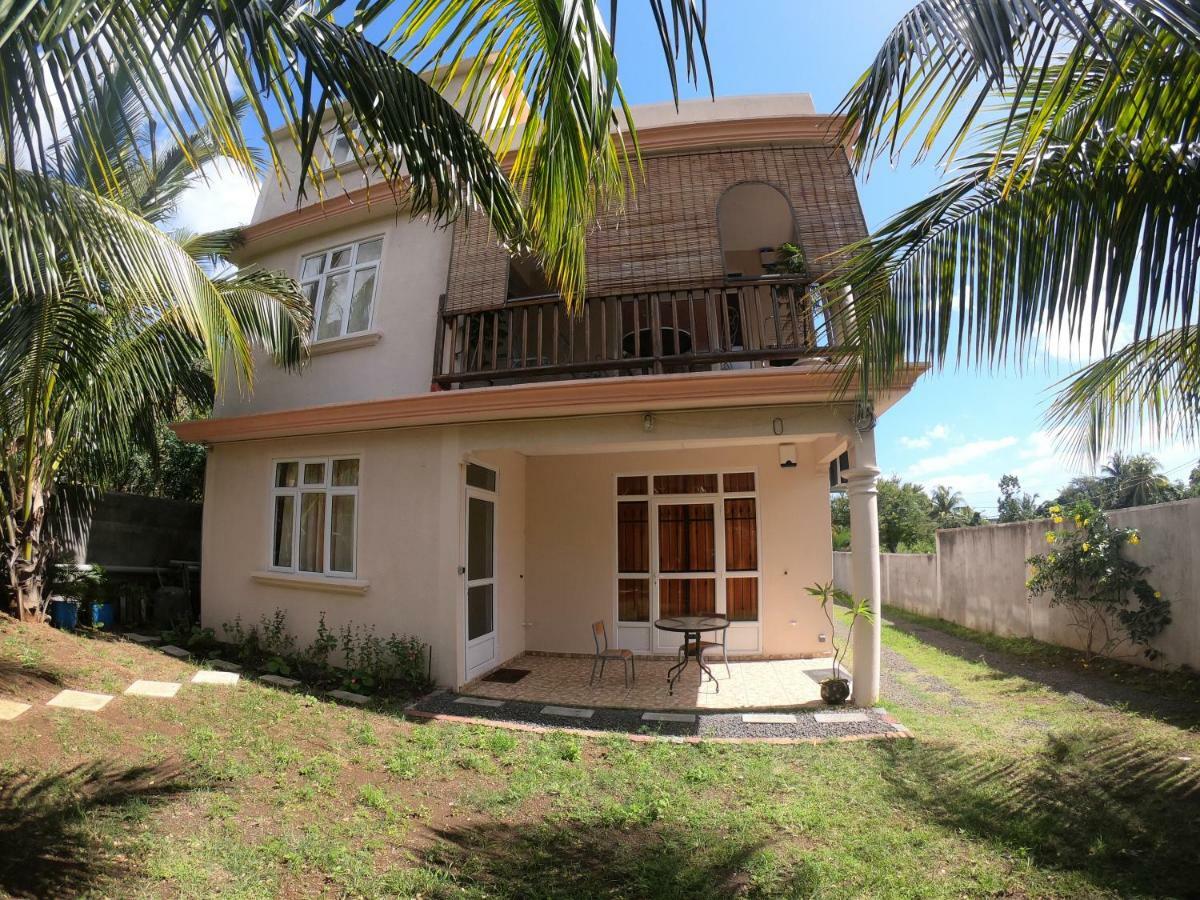 Suntoo Villa Wind & Kitesurf Accommodation Ла Гулет Екстериор снимка